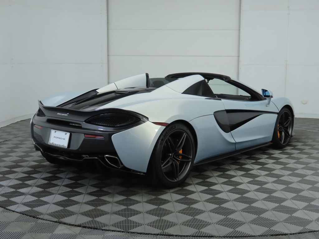 Thumbnail: 2019 Mclaren  - 7