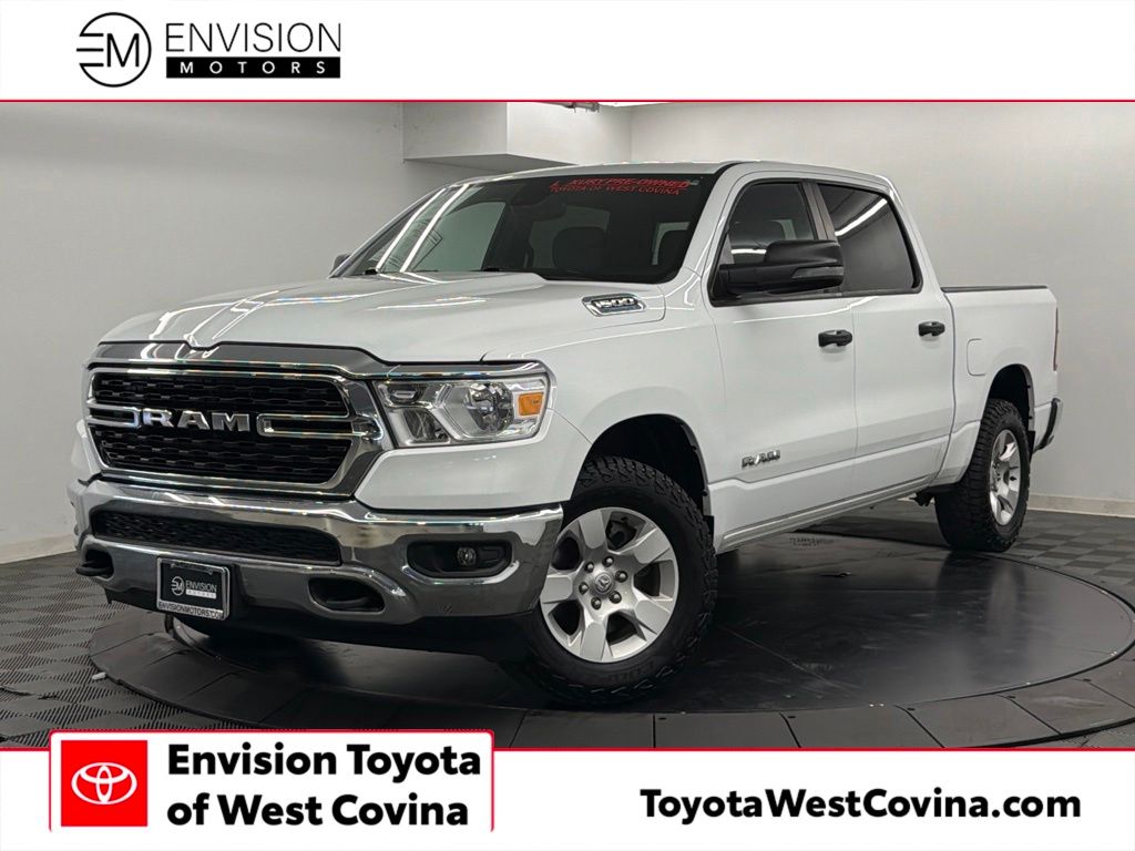 Bright White Clearcoat 2023 RAM 1500 Pickup Truck Four-Wheel Drive 8-Speed Automatic