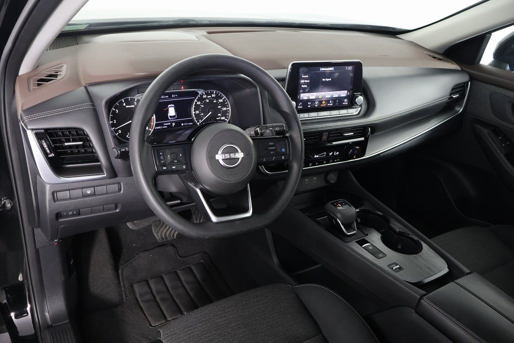 Thumbnail: 2022 Nissan Rogue - 7