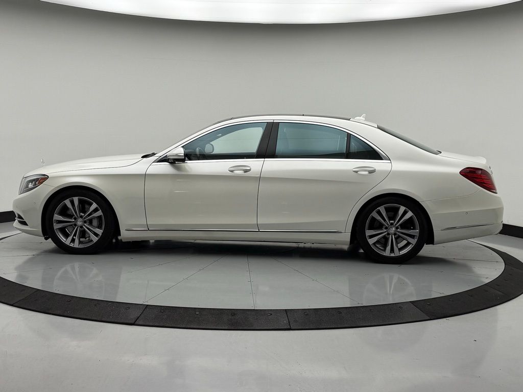 Thumbnail: 2016 Mercedes-Benz S-Class - 2