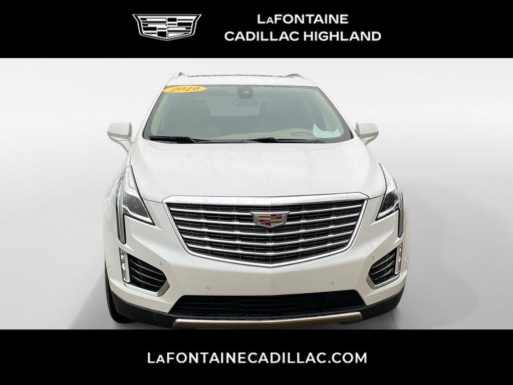 2019 Cadillac XT5 Platinum 2