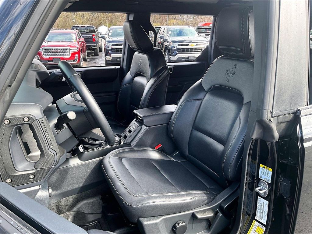 2025 Ford Bronco — photo 10