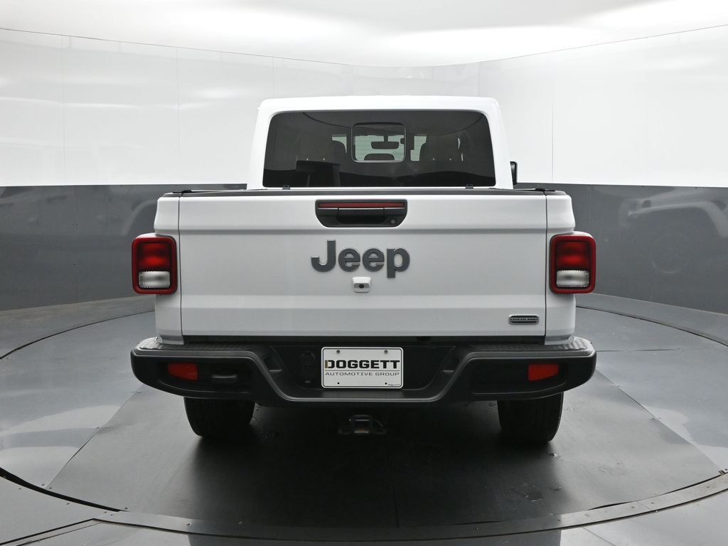 Used 2023 Jeep Gladiator Truck