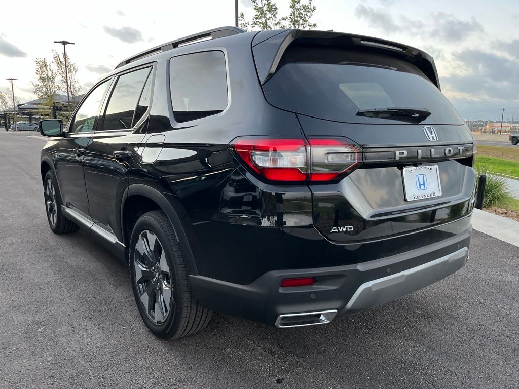 Thumbnail: 2026 Honda Pilot - 6