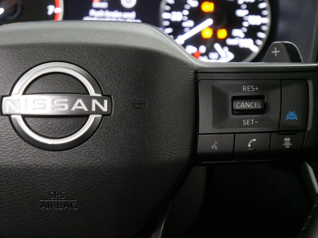 Used 2025 Nissan Rogue SUV
