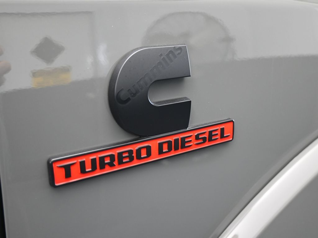 Used 2026 Ceramic Gray Clearcoat Ram Limited image 62