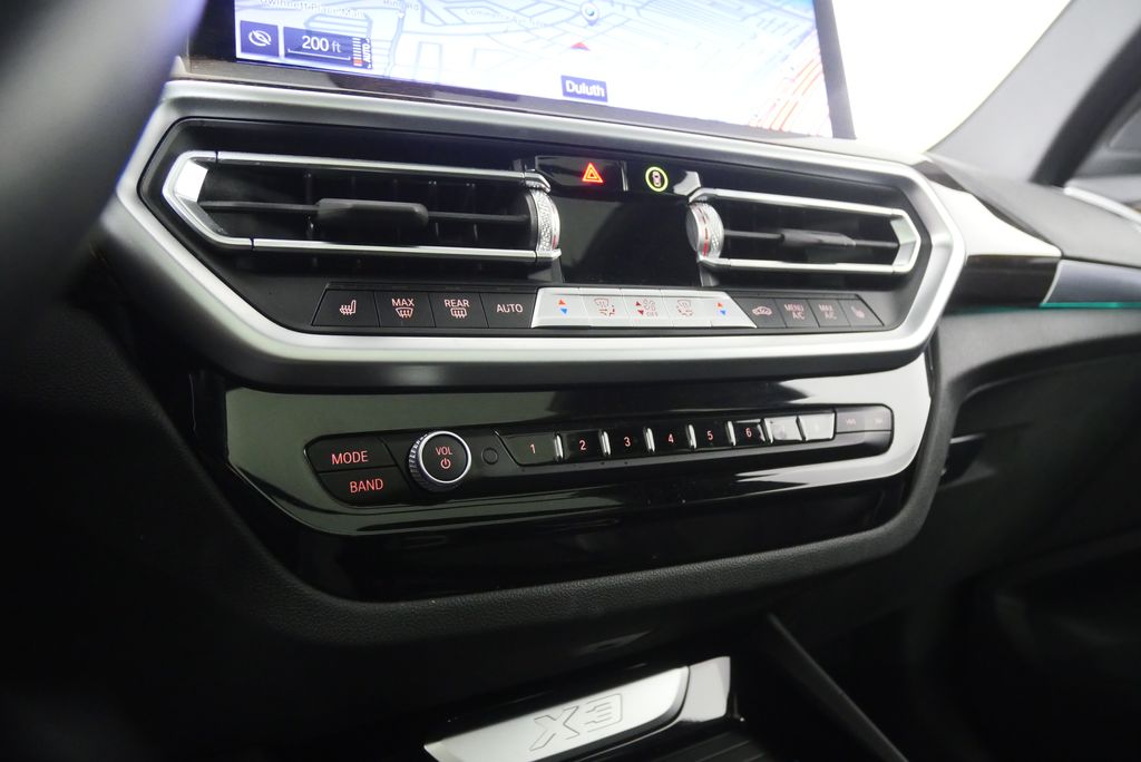 Thumbnail: 2023 BMW X3 - 26
