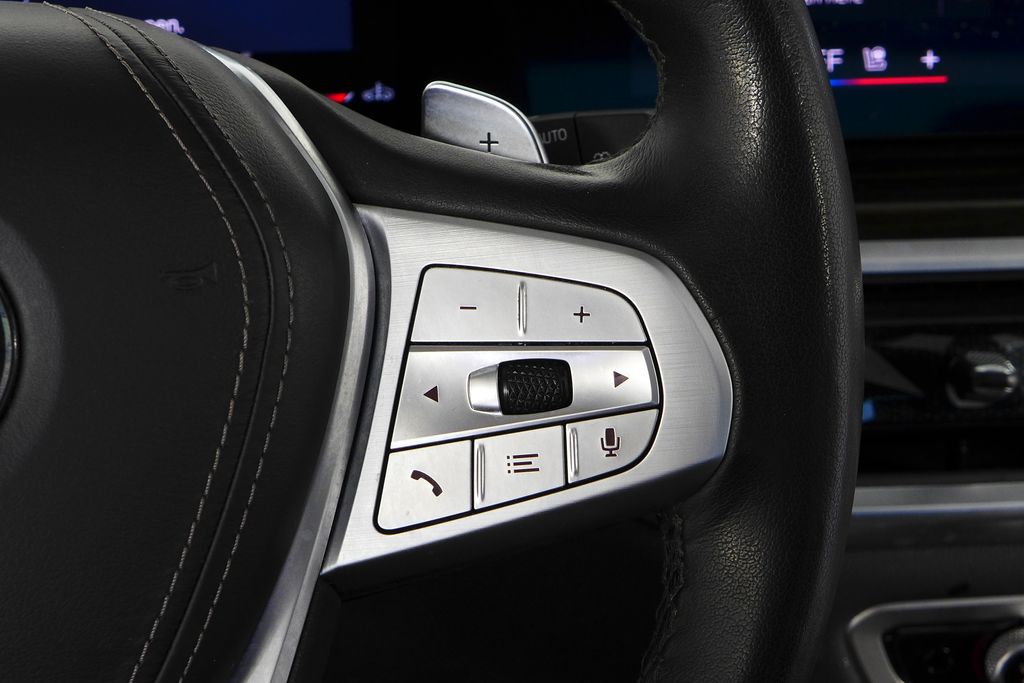 Thumbnail: 2024 BMW X7 - 30