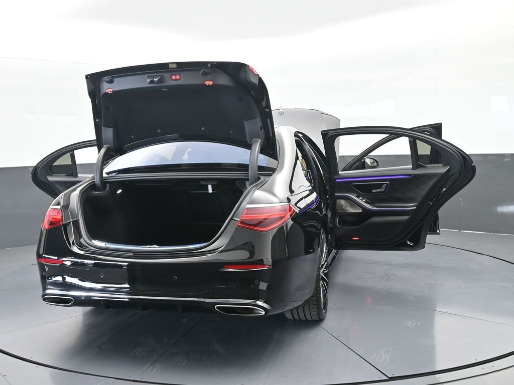 Used 2022 Onyx Black/Mojave Silver Mercedes-Benz S 580 image 91
