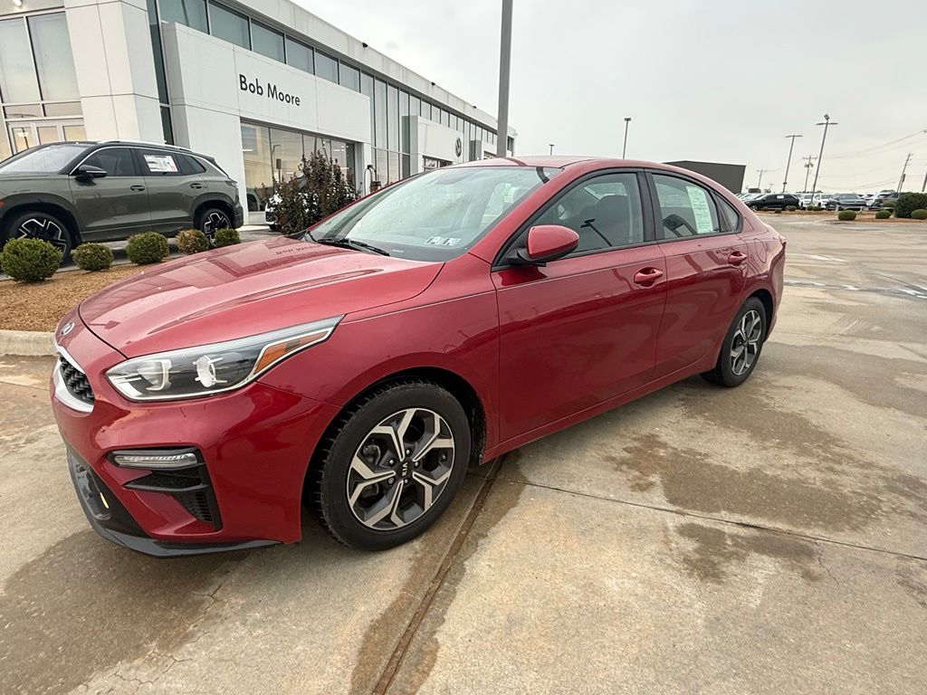 Currant Red 2020 Kia Forte Sedan Front-Wheel Drive Continuously Variable Transmission