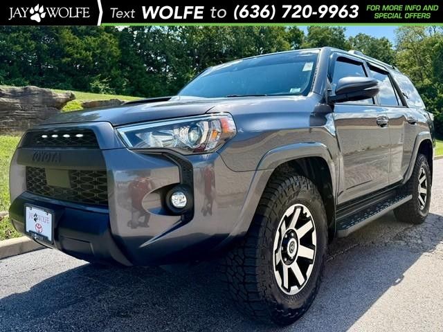 Magnetic Gray Metallic 2022 Toyota 4Runner SUV / Crossover Four-Wheel Drive 5-Speed Automatic