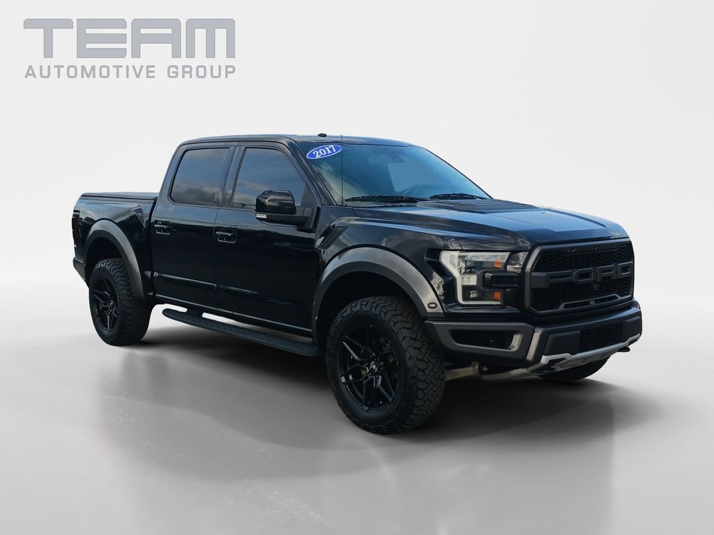 2017 Ford F-150 Raptor SuperCrew 4WD