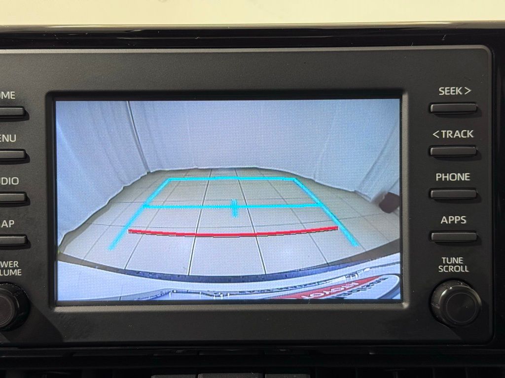 Thumbnail: 2019 Toyota RAV4 - 29