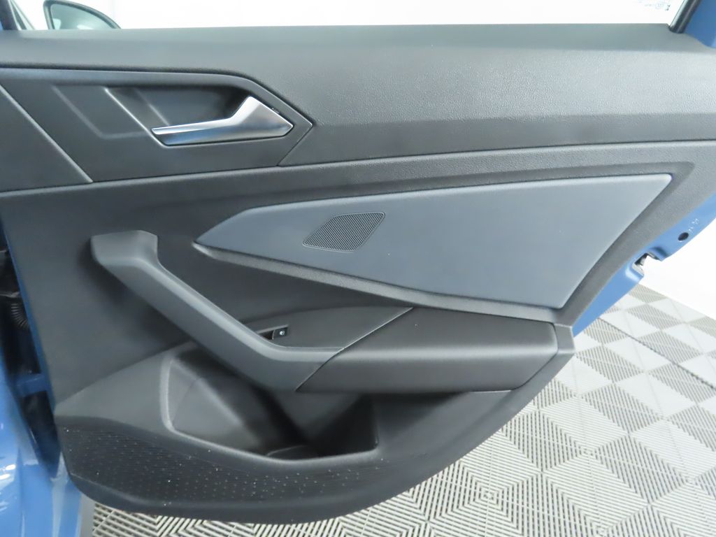 Thumbnail: 2026 Volkswagen Jetta - 27