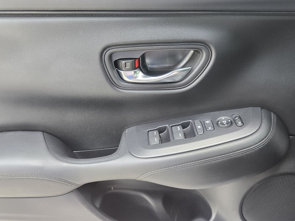 2025 Honda HR-V - $25,715