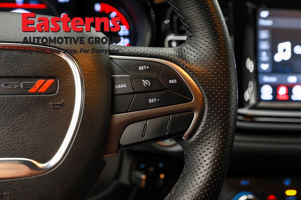 Used 2024 White Dodge SXT image 16