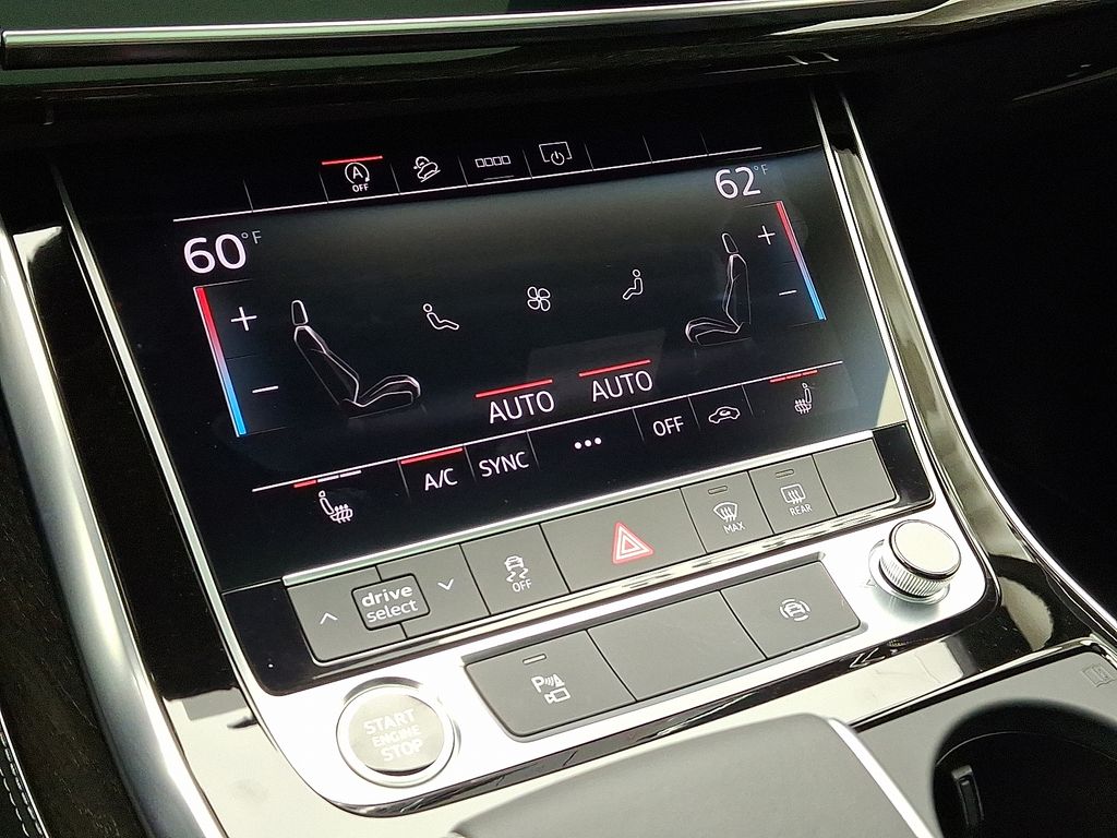 Thumbnail: 2025 Audi Q7 - 16