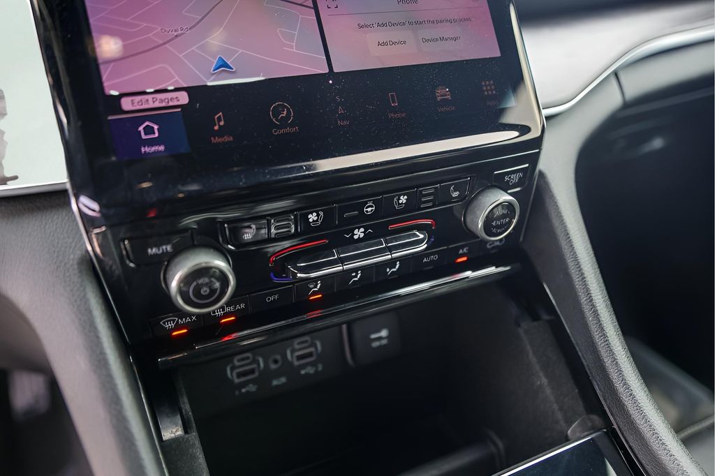 Used Car 2022 Jeep Grand Cherokee  Overland For Sale Under $35,000 In Austin, Texas