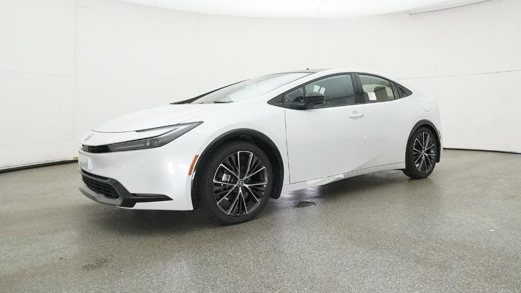 Thumbnail: 2025 Toyota Prius - 4