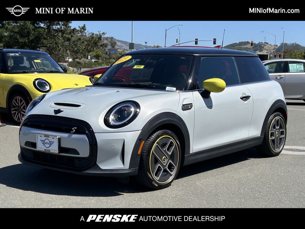2023 MINI Cooper SE -
                  Corte Madera, CA