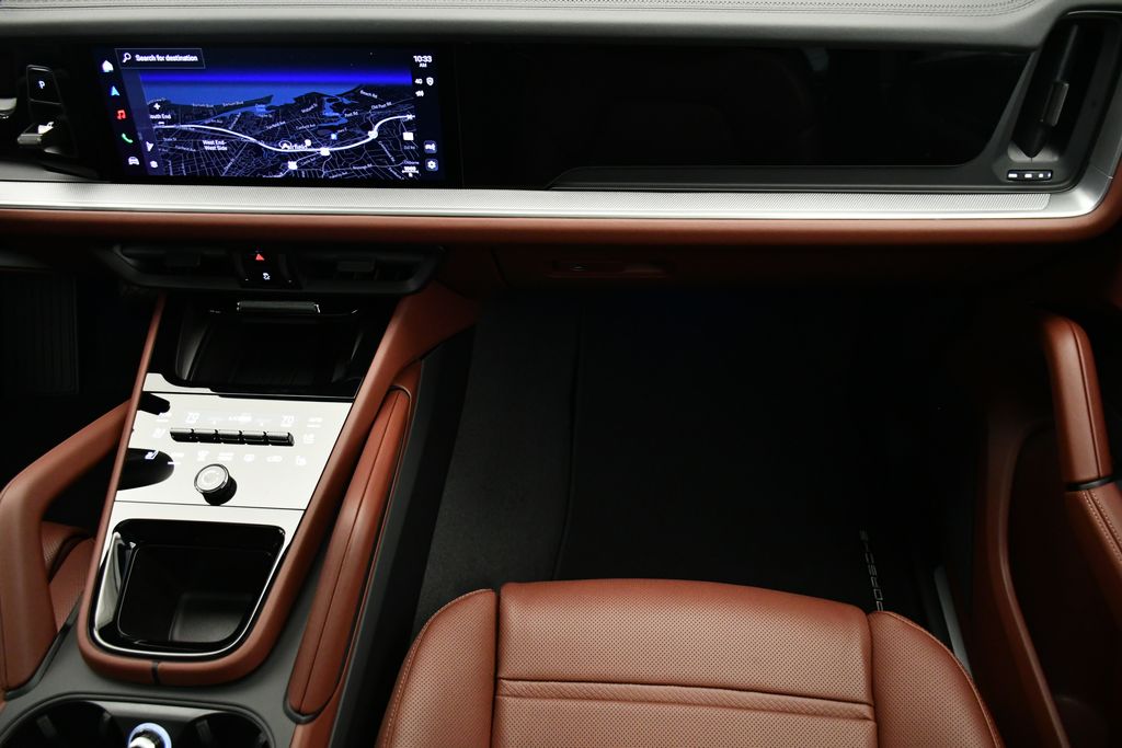 Thumbnail: 2025 Porsche Cayenne - 24