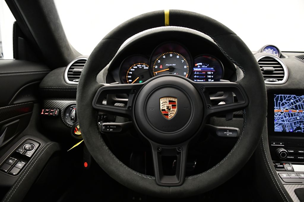 Thumbnail: 2025 Porsche  - 22