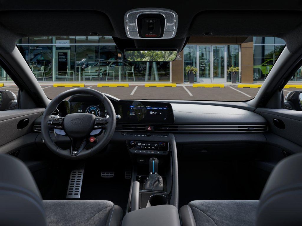 2025 Hyundai Elantra Base 11