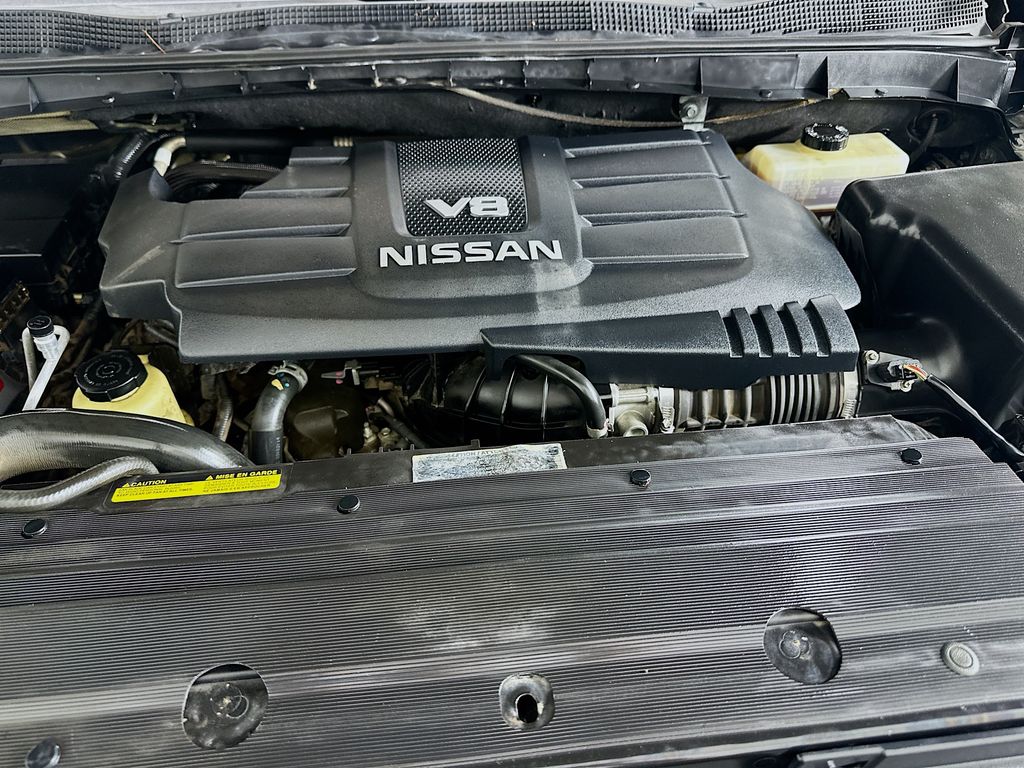 Thumbnail: 2017 Nissan Titan - 30