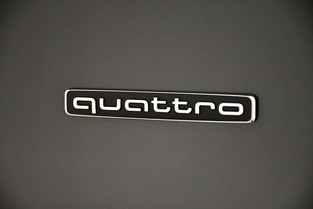 2025 Audi Q5 Premium 10