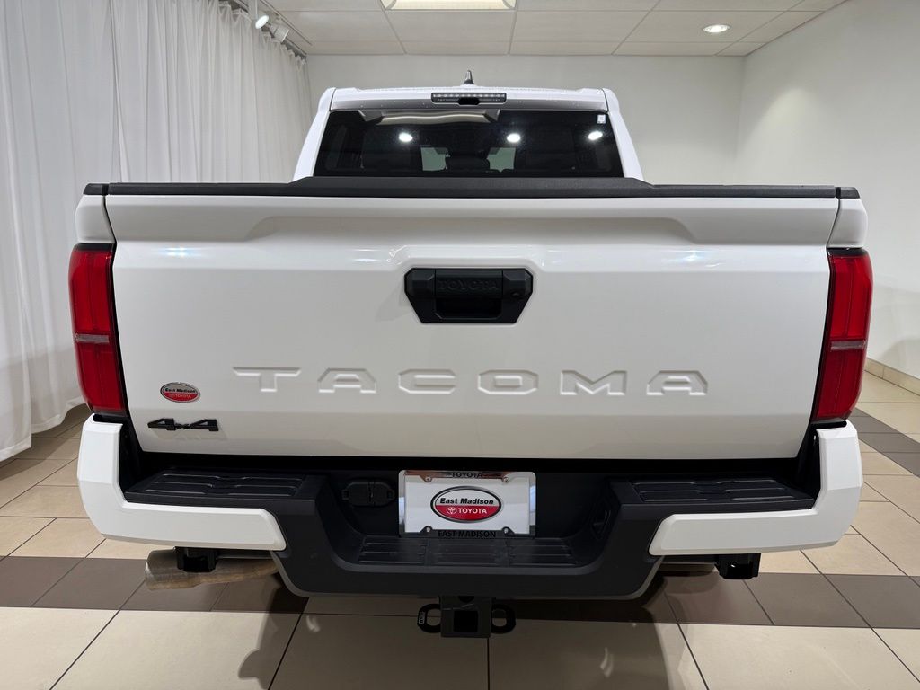Thumbnail: 2025 Toyota Tacoma - 4
