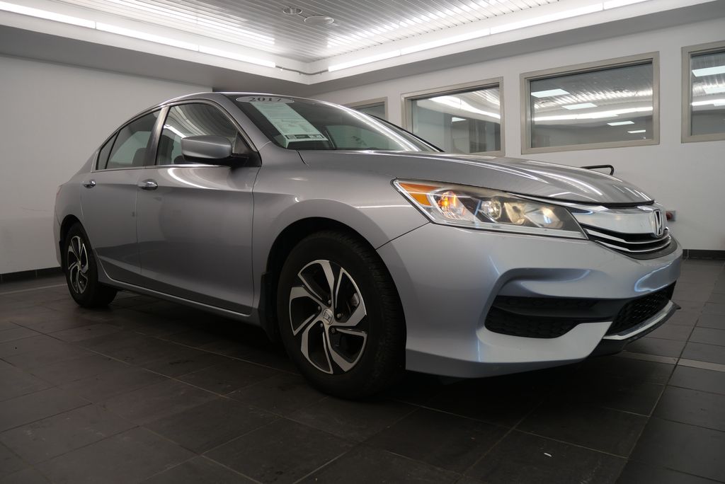 2017 Honda Accord LX 8