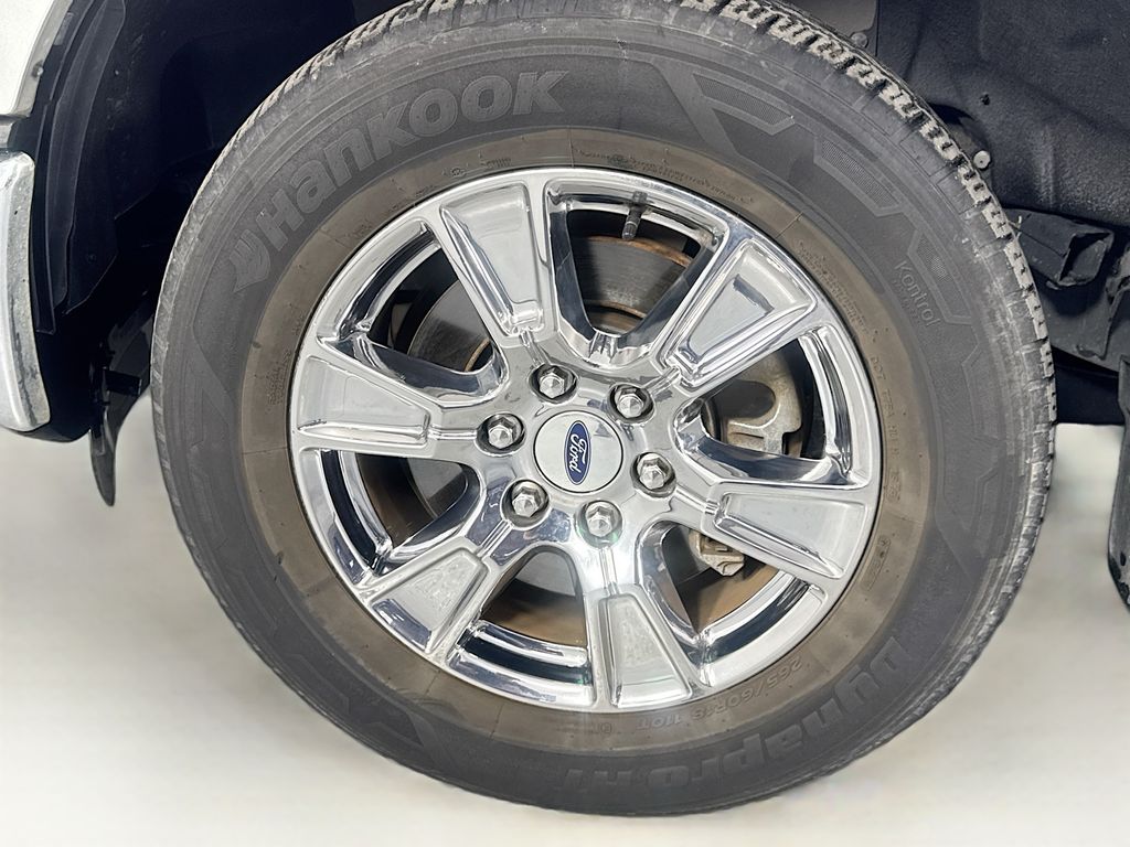 Used Car 2015 Ford F-150  Xlt For Sale Under $20,000 In Austin, Texas