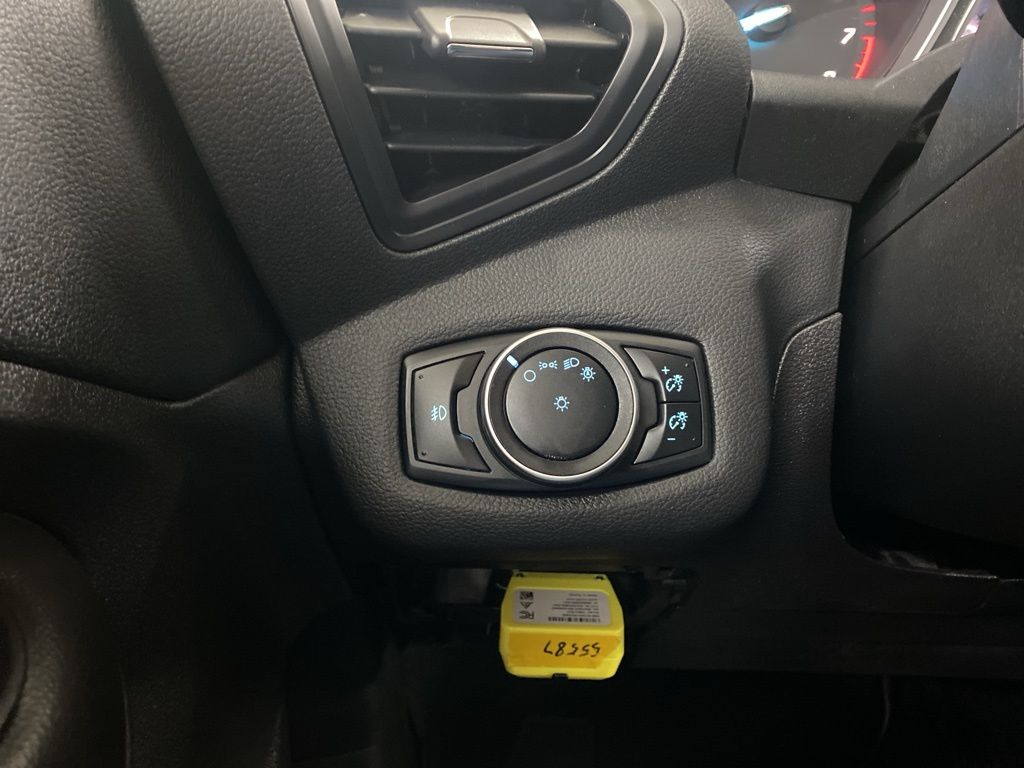 2016 Ford Escape SE photo