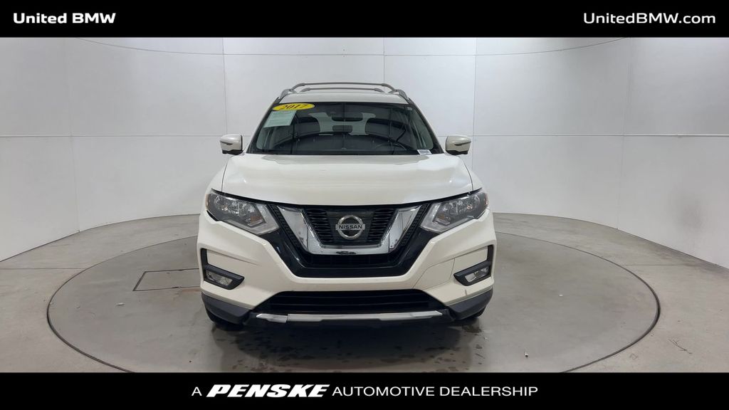 2017 Nissan Rogue SL 3