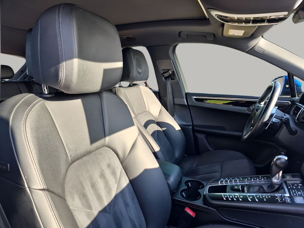 Used Car 2018 Porsche Macan  For Sale Under $25,000 In Austin, Texas