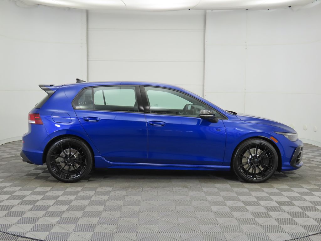 Thumbnail: 2025 Volkswagen Golf - 4