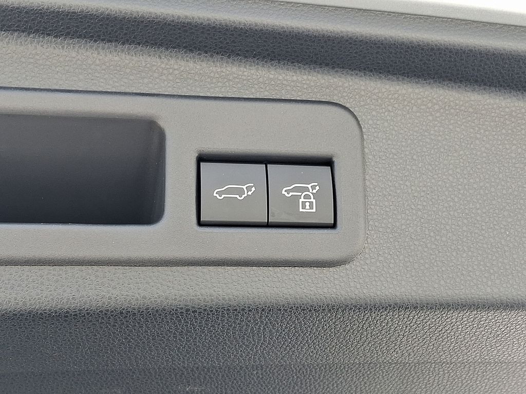 Thumbnail: 2025 Toyota 4Runner - 32