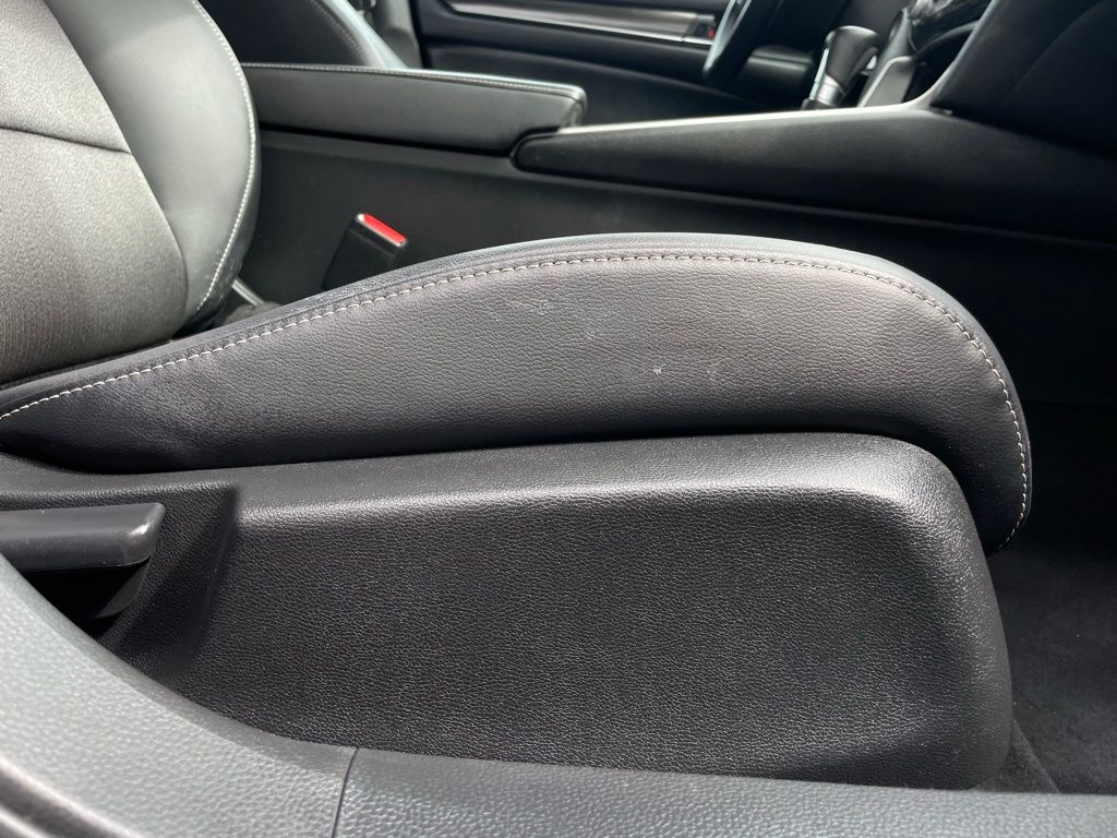 2018 Honda Accord Sport 30