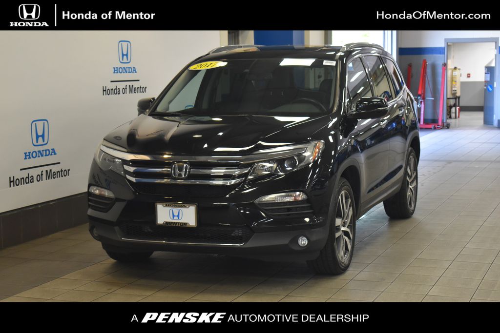 2017 Honda Pilot Touring -
                Mentor, OH