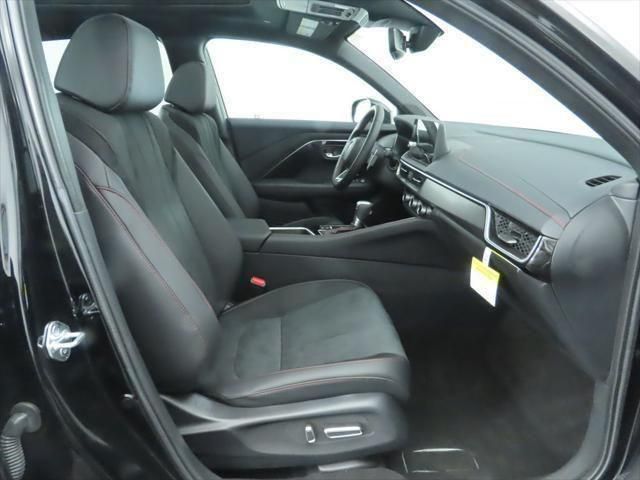 Thumbnail: 2025 Acura ADX - 21