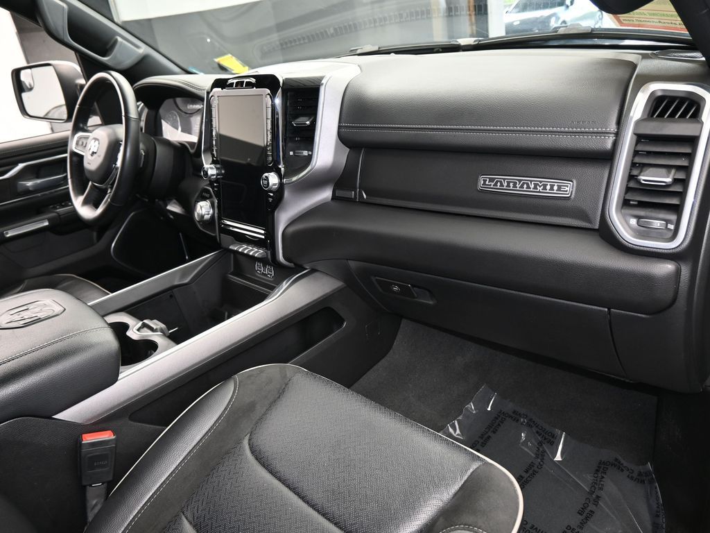 Used 2023 Diamond Black Crystal Pearlcoat Ram Laramie image 51