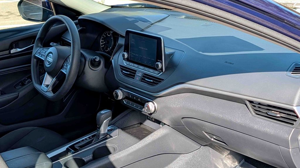 Used 2020 Nissan Altima 2.5 S 4D Sedan