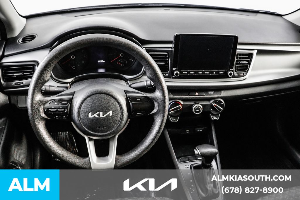 2022 Kia Rio LX photo 16