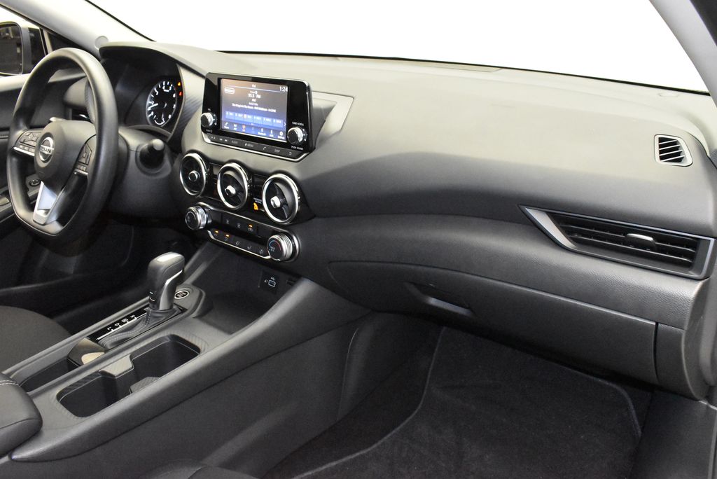 2023 Nissan Sentra S 23