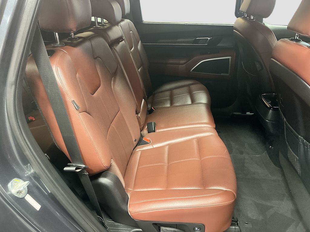 Used 2023 Gravity Gray Kia EX image 29