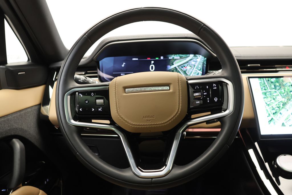 Thumbnail: 2023 Land Rover Range Rover Sport - 16