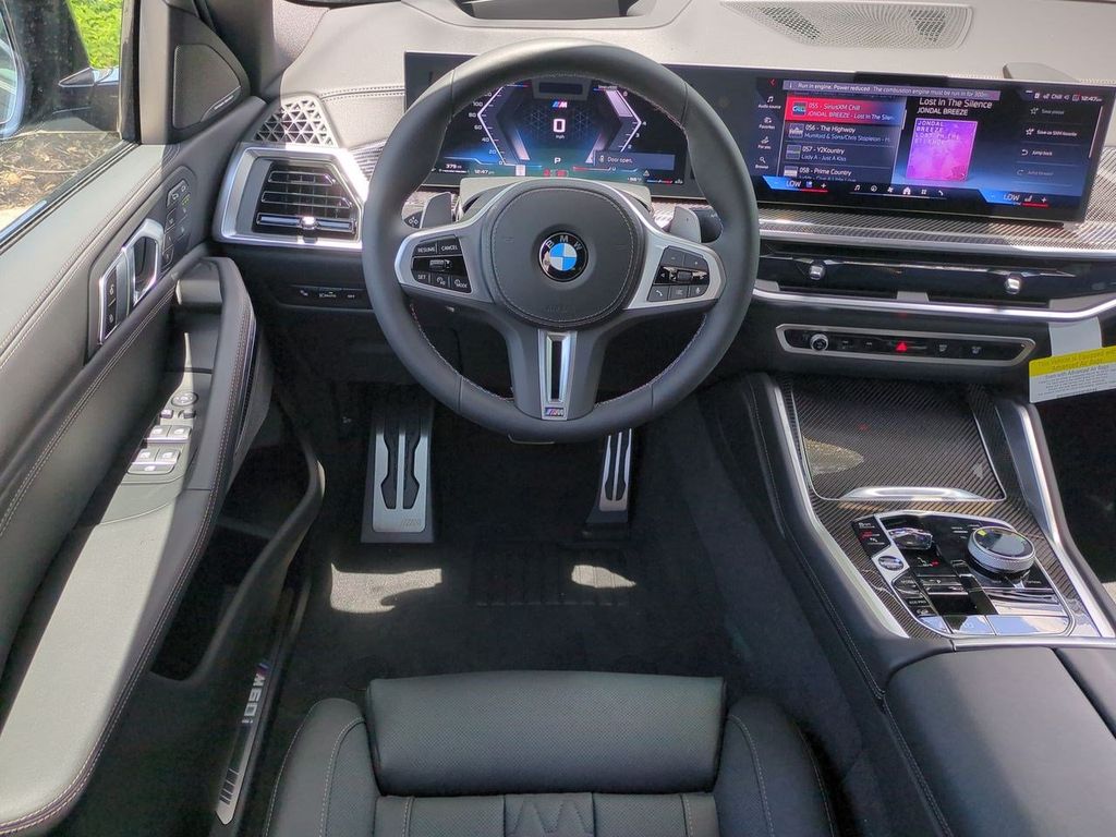 New 2027 Black BMW M60i image 16