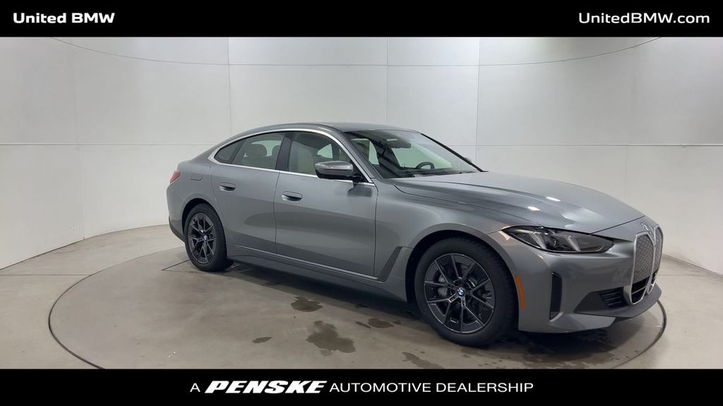 2025 BMW i4 eDrive40 2