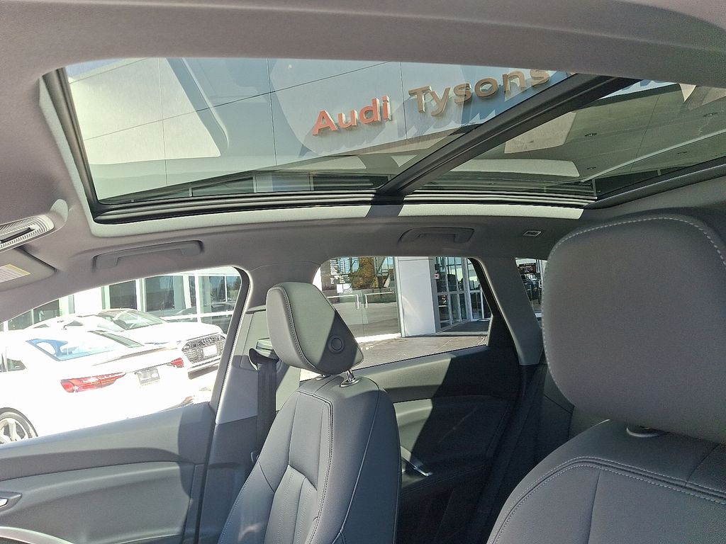 Thumbnail: 2025 Audi Q5 - 14