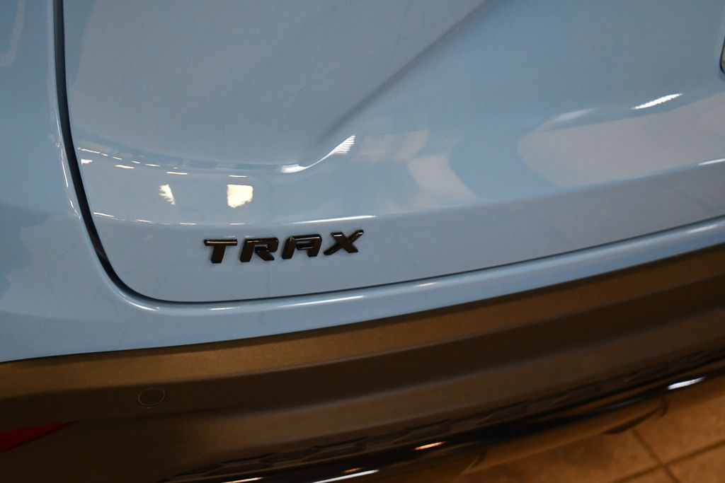 Thumbnail: 2024 Chevrolet Trax - 6
